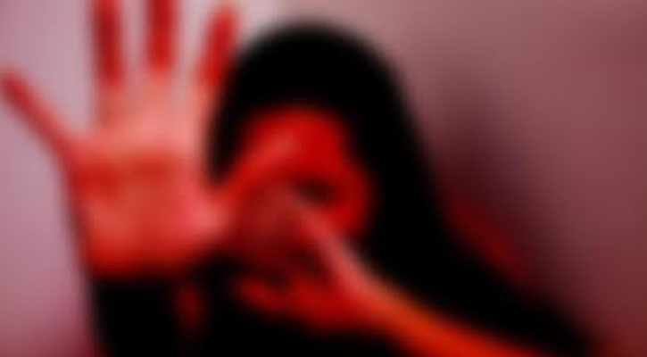 বোয়ালমারীতে পরকীয়া সম্পর্কে তরুণী অন্তঃসত্ত্বা, ধর্ষণ মামলায় কিশোর গ্রেপ্তার